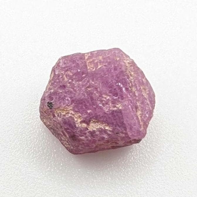 1.16 g Rough Purple Ruby – Natural Unheated Ruby Corundum - Raw Ruby Gemstone - Ruby Crystal Specimen - UV Reactive - Tanzania