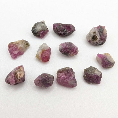 5.36 g Ruby Crystals in Matrix – Natural Unheated Ruby Corundum - Raw Ruby Gemstone - Ruby Crystal Specimen - UV Reactive - Afghanistan