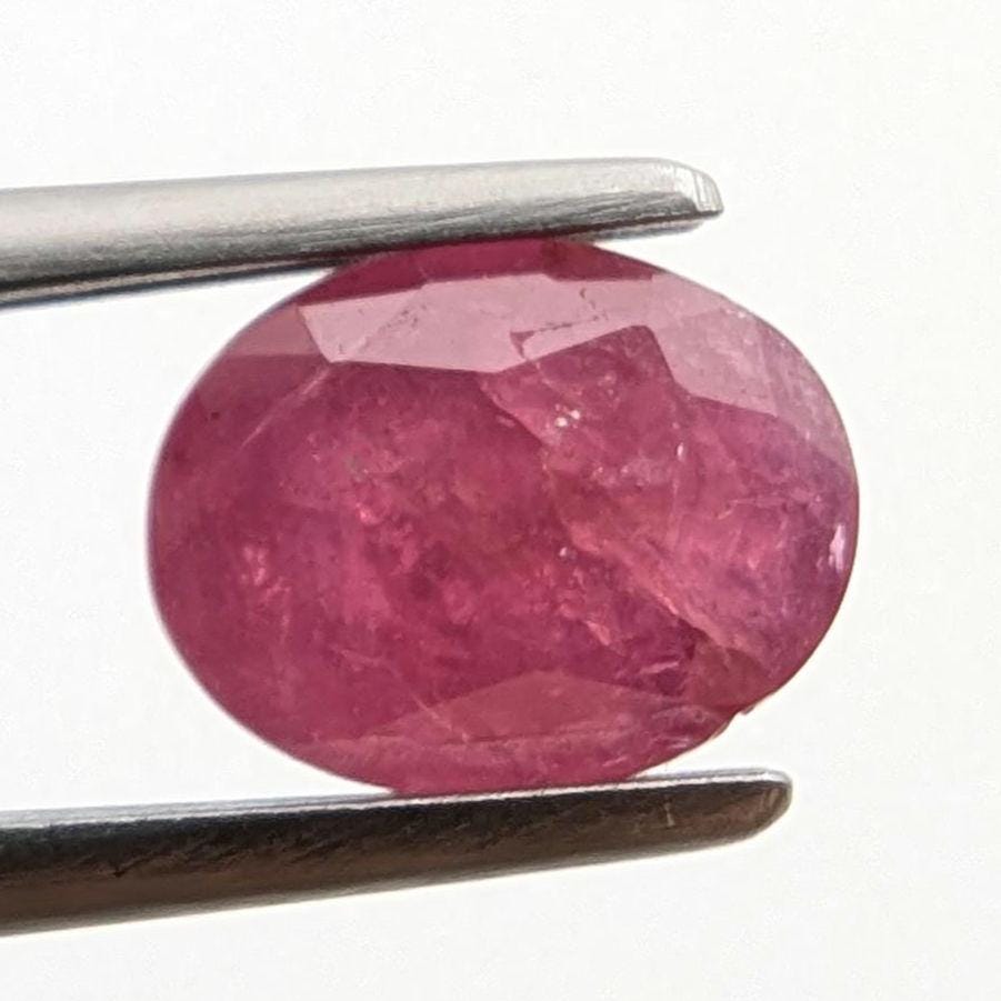 1.68 ct Unheated Ruby from Mozambique - Faceted Pinkish Red Ruby - Oval Ruby Gemstone - Natural Oval Cut Ruby
