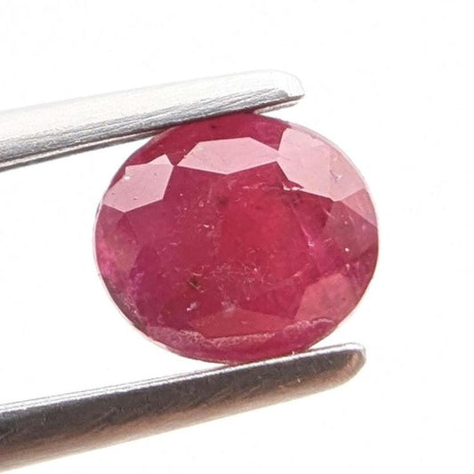 0.94 ct Unheated Ruby from Mozambique - Faceted Pinkish Red Ruby - Oval Ruby Gemstone - Natural Oval Cut Ruby