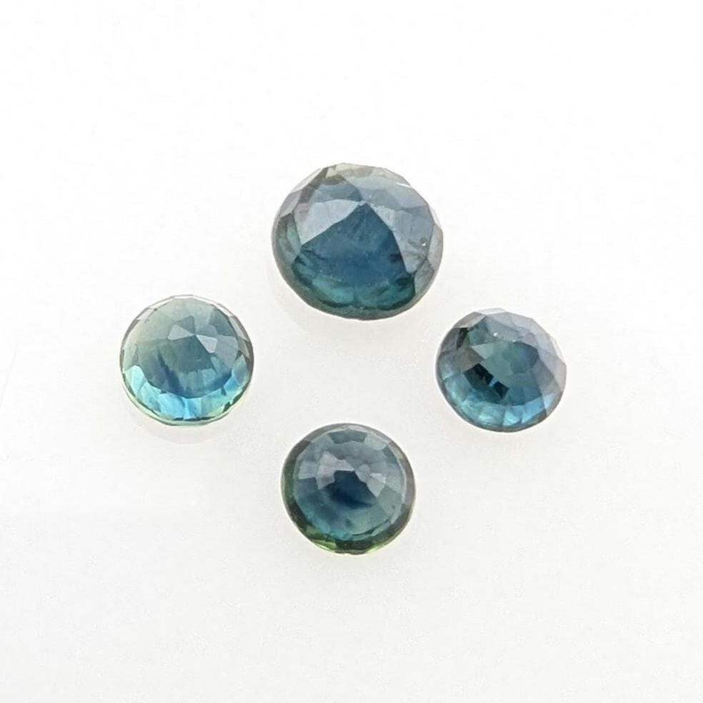 1.10 ct (4 pieces) Round Blue Sapphires - Brilliant Cut Sapphires - 3 to 4mm Sapphires - Loose Faceted Gemstones - Madagascar