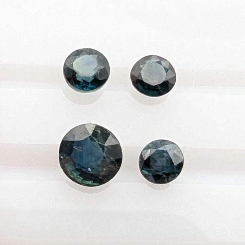 1.10 ct (4 pieces) Round Blue Sapphires - Brilliant Cut Sapphires - 3 to 4mm Sapphires - Loose Faceted Gemstones - Madagascar