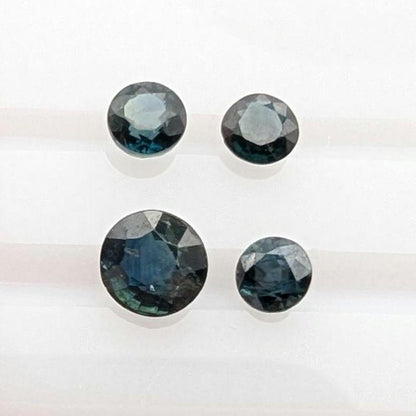 1.10 ct (4 pieces) Round Blue Sapphires - Brilliant Cut Sapphires - 3 to 4mm Sapphires - Loose Faceted Gemstones - Madagascar
