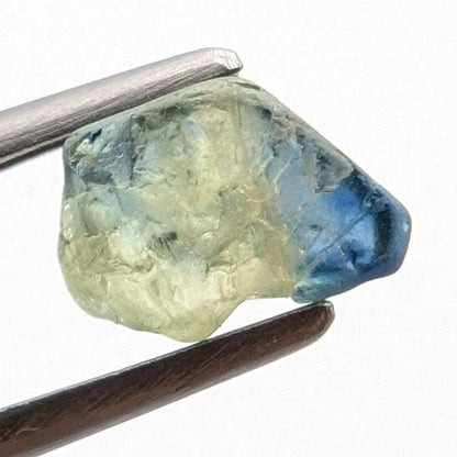 1.38ct Bicolor Sapphire Crystal from Madagascar - Natural Blue Green Sapphire Gemstone - Loose Gemstone Specimens - Facet Rough Sapphire