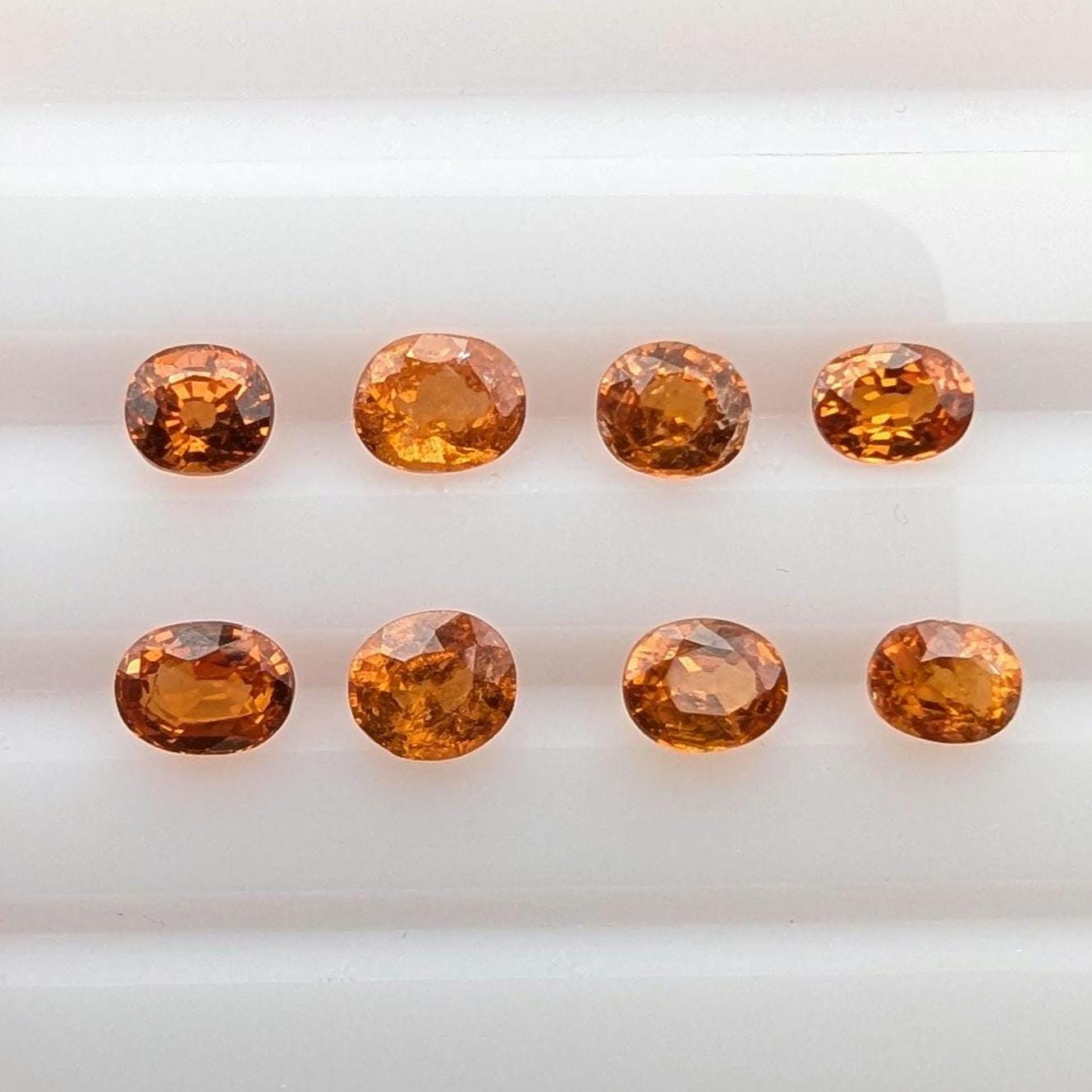 4.02 ct (8 pieces) Spessartine Garnet - Oval Shaped Faceted Gemstones - Mandarin Garnet Lot - Natural Untreated Cut Gemstones for Jewelry