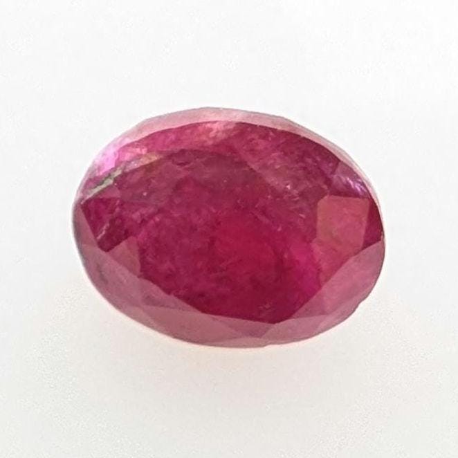 0.77 ct Unheated Ruby from Mozambique - Faceted Pinkish Red Ruby - Oval Ruby Gemstone - Natural Oval Cut Ruby