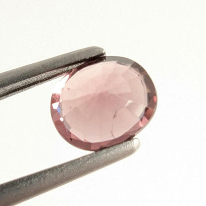 1.06ct Color Shift Garnet - Pink to Brown Color Shift Garnet from Sri Lanka - Untreated Oval Faceted Garnet Gemstone