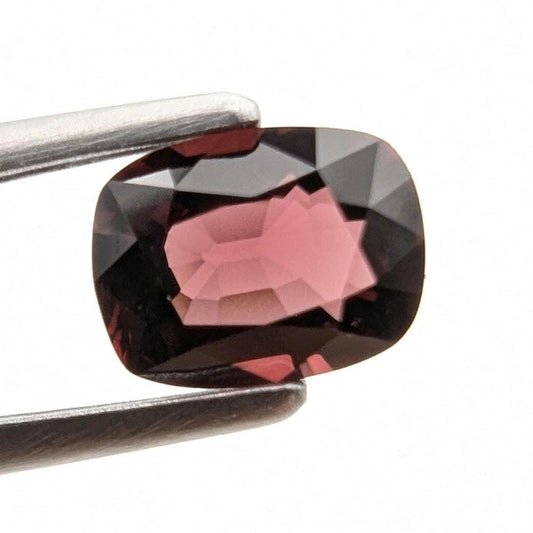 0.85ct VVS Cushion Red Spinel, Burma (Unheated)