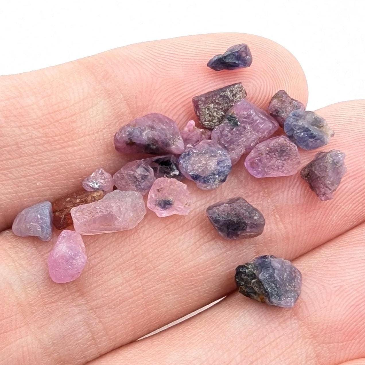 15 ct (20 pieces) Natural Pink Purple Sapphire Lot from Mogok, Myanmar - Natural Corundum Sapphire Gemstones - Rough Gemstone Lot