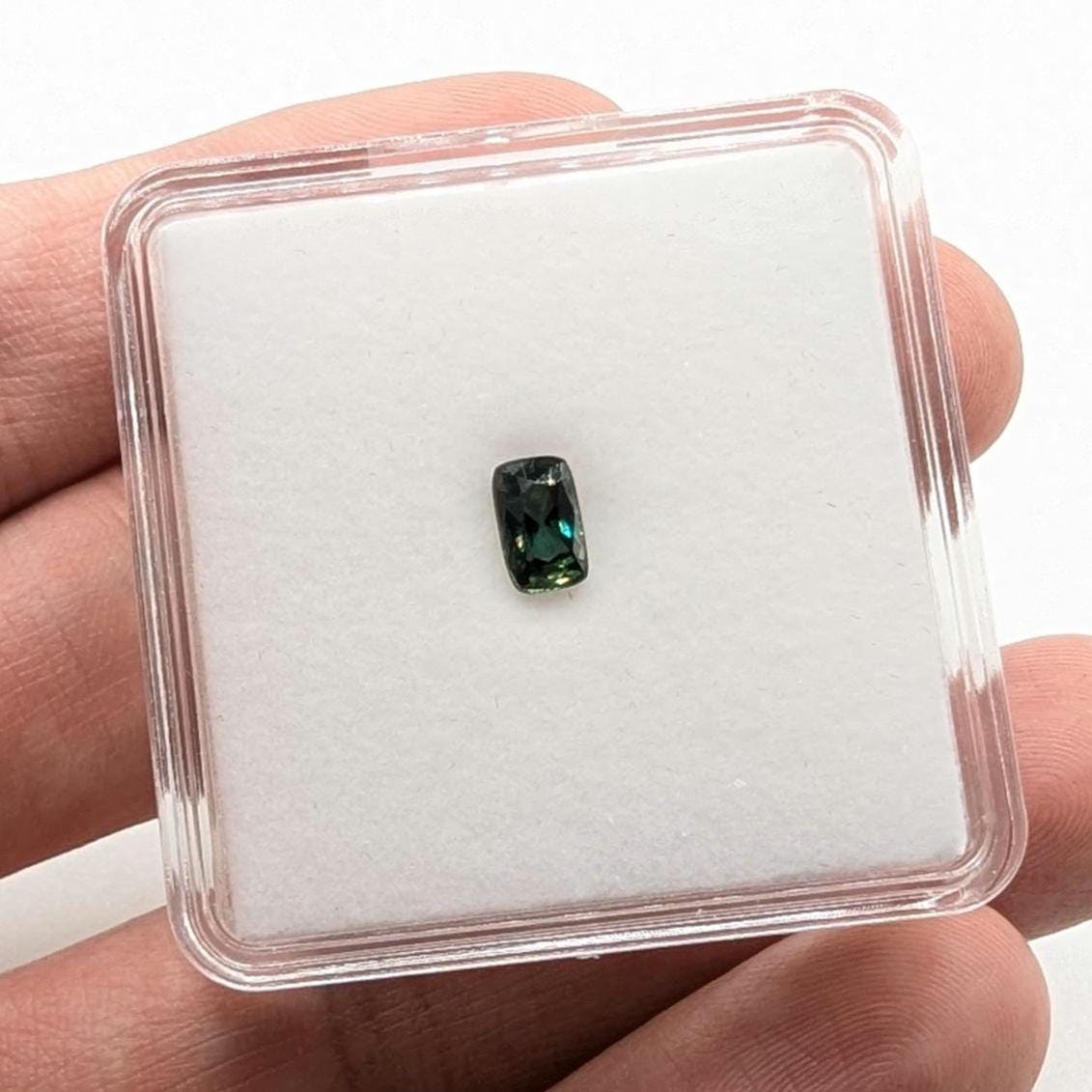 1.00 ct Certified Unheated Teal Blue Sapphire - Cushion Faceted Sapphire from Madagascar - Loose Natural Sapphire with JGTL Certificate