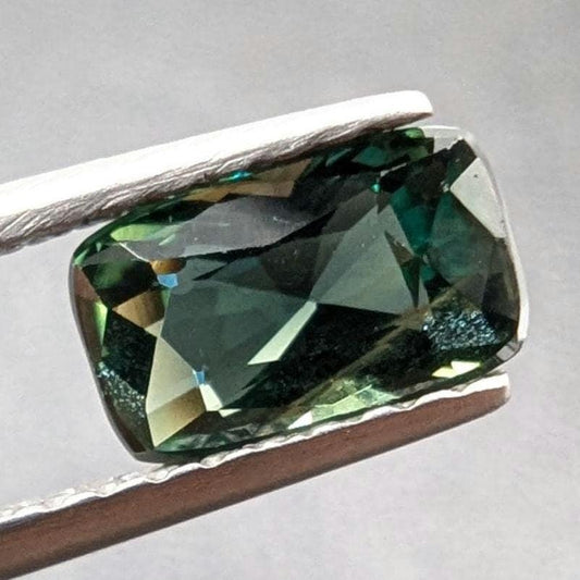 1.00 ct Certified Unheated Teal Blue Sapphire - Cushion Faceted Sapphire from Madagascar - Loose Natural Sapphire with JGTL Certificate