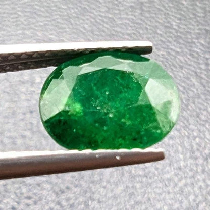 2.99 ct Green Tsavorite Garnet, Oval Cut, Tanzania
