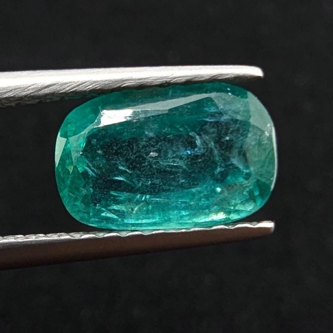 1.31ct Natural Emerald - Zambian Emerald with Minor Oil - Green Emerald from Zambia - Loose Cushion Cut Emerald - Faceted Loose Gemstone