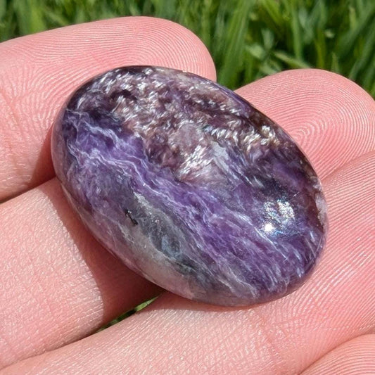 33 ct High Quality Purple Charoite - Oval Cabochon - Charoite from Chara River, Siberia, Russia - Natural Untreated Charoite Gemstone