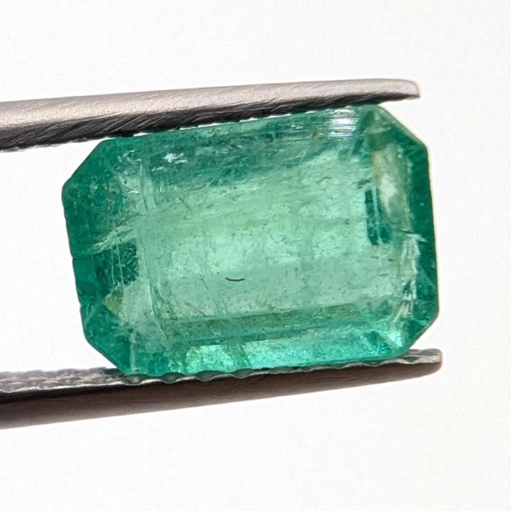 1.81ct Natural Emerald - Zambian Emerald with Minor Oil - Green Emerald from Zambia - Loose Octagon Cut Emerald - Faceted Loose Gemstone