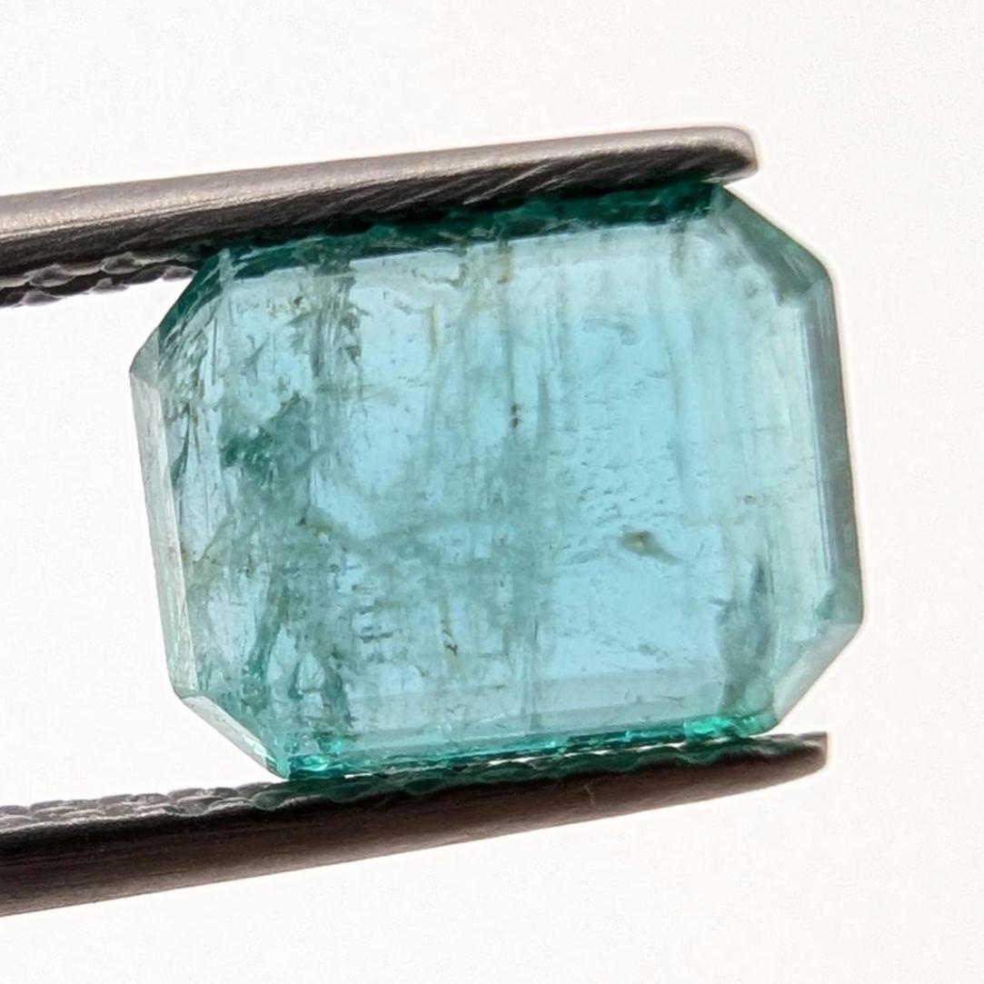 1.66ct Natural Emerald - Zambian Emerald with Minor Oil - Green Emerald from Zambia - Loose Octagon Cut Emerald - Faceted Loose Gemstone