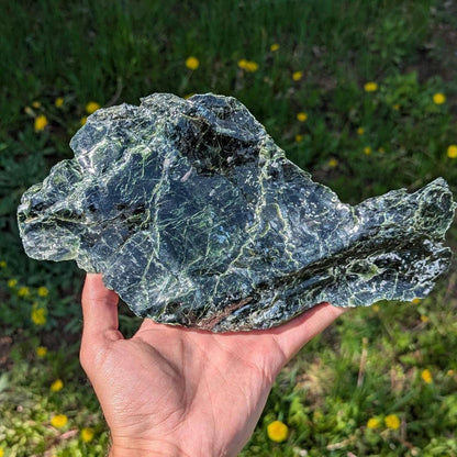 946g Serpentine Mineral - East Broughton, Quebec, Canada - Natural Green Serpentine Specimen - Large Mineral - Home Decor Minerals