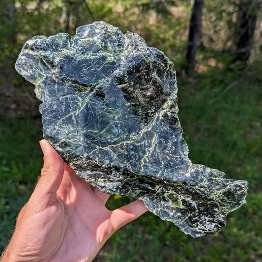946g Serpentine Mineral - East Broughton, Quebec, Canada - Natural Green Serpentine Specimen - Large Mineral - Home Decor Minerals