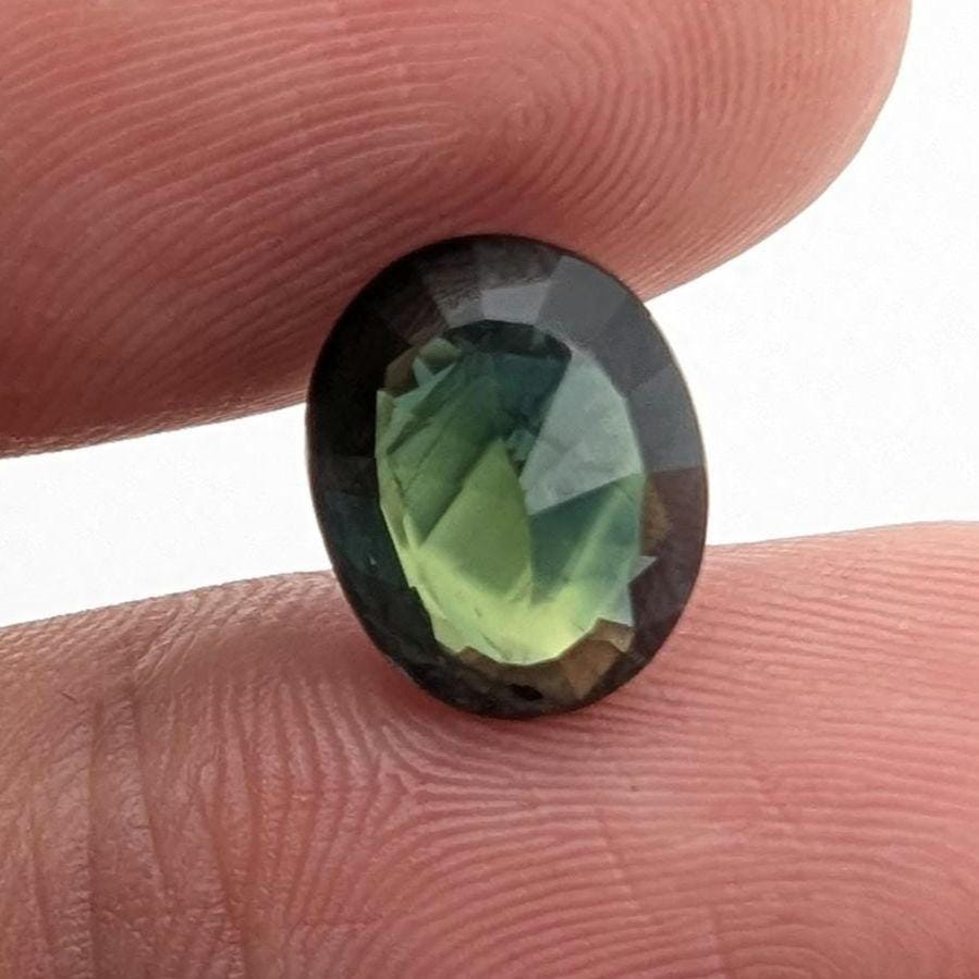 3.76ct Dark Teal Parti Sapphire - Queensland, Australia - Green and Blue Oval Cut Loose Gemstone - Heated Sapphire