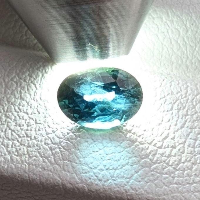 1.06ct Parti Dark Teal Sapphire - Queensland, Australia - Heated Oval Loose Gemstone