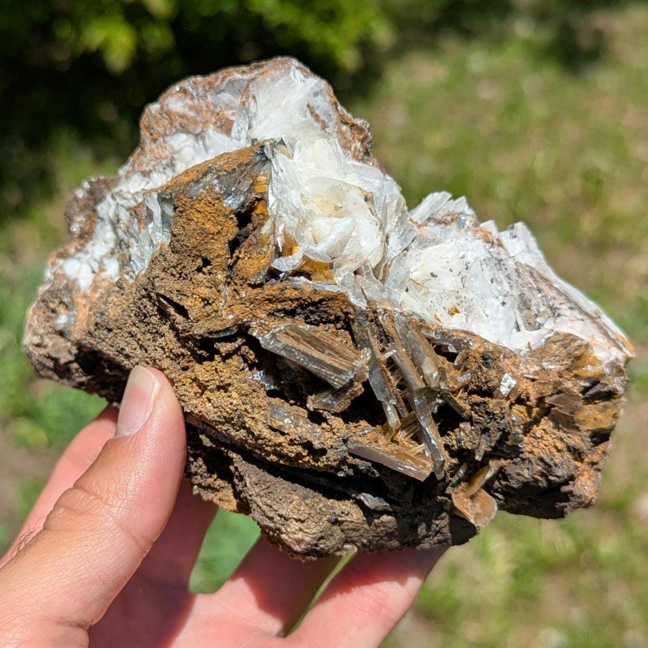 865 g Blue Barite on White Barite Matrix Specimen - Nador, Morocco - Barite Mineral Specimen - Blue Baryte from Morocco - Natural Crystal