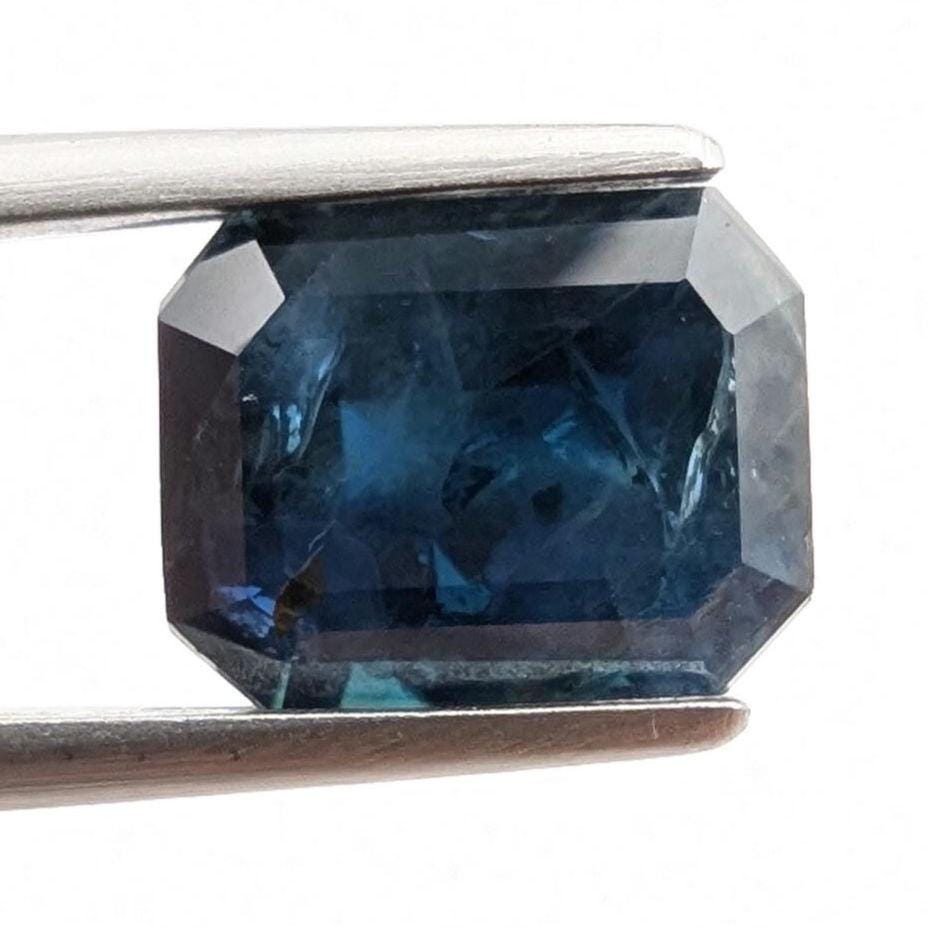 3.22ct Dark Blue Sapphire - Queensland, Australia - Heated Octagon Cut Loose Gemstone