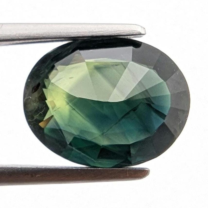3.76ct Dark Teal Parti Sapphire - Queensland, Australia - Green and Blue Oval Cut Loose Gemstone - Heated Sapphire