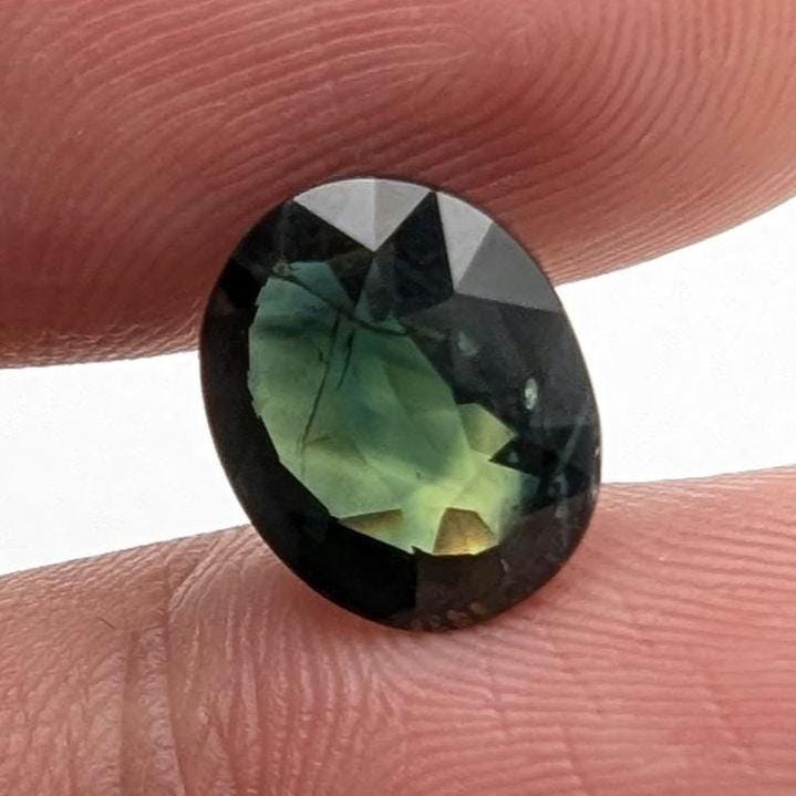 3.76ct Dark Teal Parti Sapphire - Queensland, Australia - Green and Blue Oval Cut Loose Gemstone - Heated Sapphire