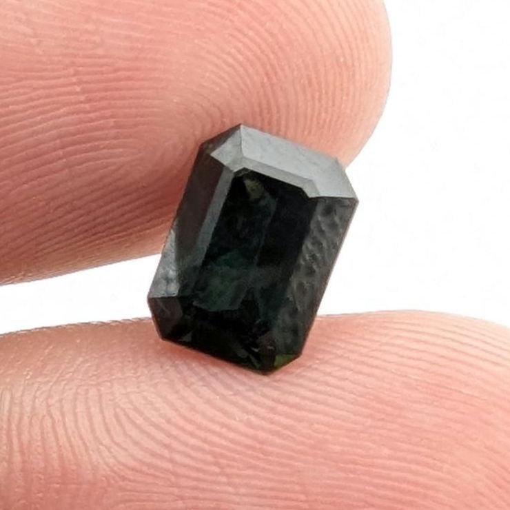 2.94ct Parti Dark Teal Sapphire - Queensland, Australia - Heated Green Blue Octagon Loose Gemstone