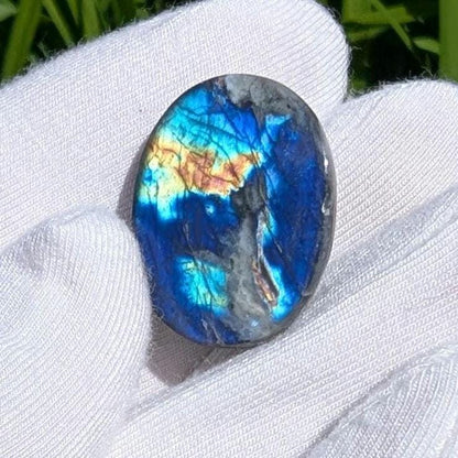 29ct Blue Flash Labradorite Cabochon - Tabor Island, Nain, Labrador, Canada - The Original Labradorite - 24 x 18 mm