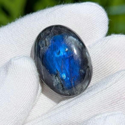 29ct Blue Flash Labradorite Cabochon - Tabor Island, Nain, Labrador, Canada - The Original Labradorite - 24 x 18 mm