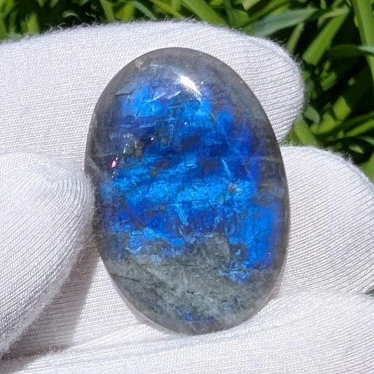 23ct Blue Flash Canadian Labradorite - Tabor Island, Nain, Labrador, Canada - Oval Cabochon - The Original Labradorite