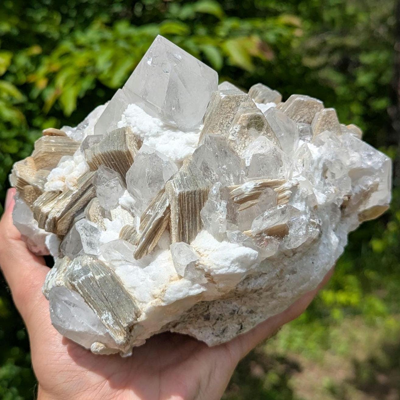 3.08kg Quartz with Muscovite - Shigar Valley, Gilgit-Baltistan, Pakistan - Natural Crystal Cluster Mineral Specimen