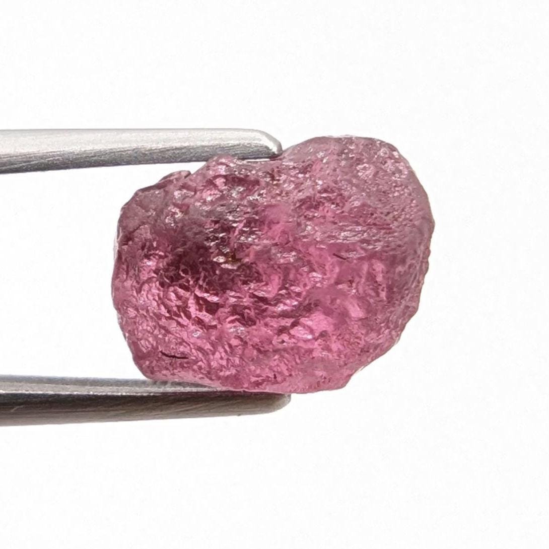 3.71ct Umbalite Garnet - Umba River Valley, Tanzania - Rare Natural Rhodolite Rough for Faceting