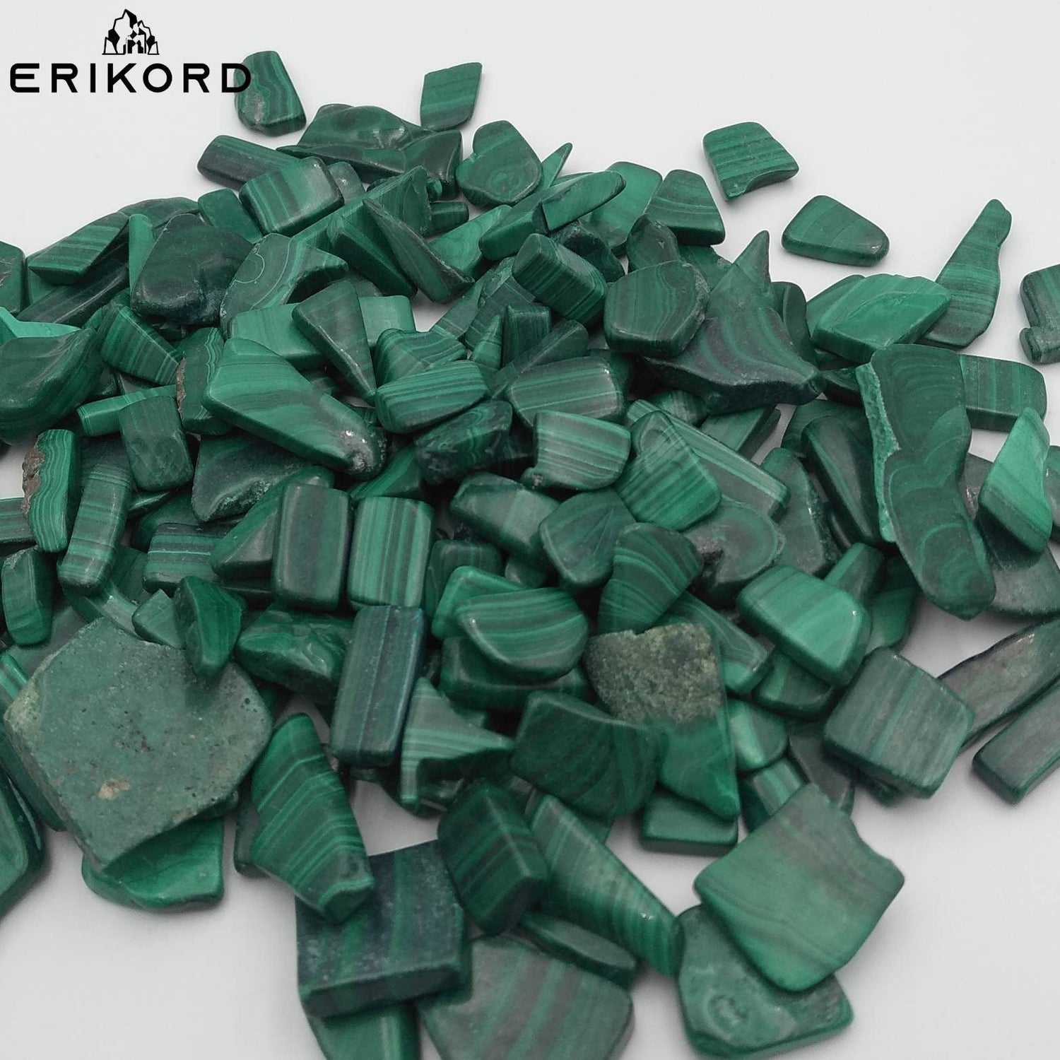 50/100/200g Malachite Chips Polished Malachite Tumbled Stones Natural Green Malachite Untreated Polished Malachite Congo Loose Tumbles Lot