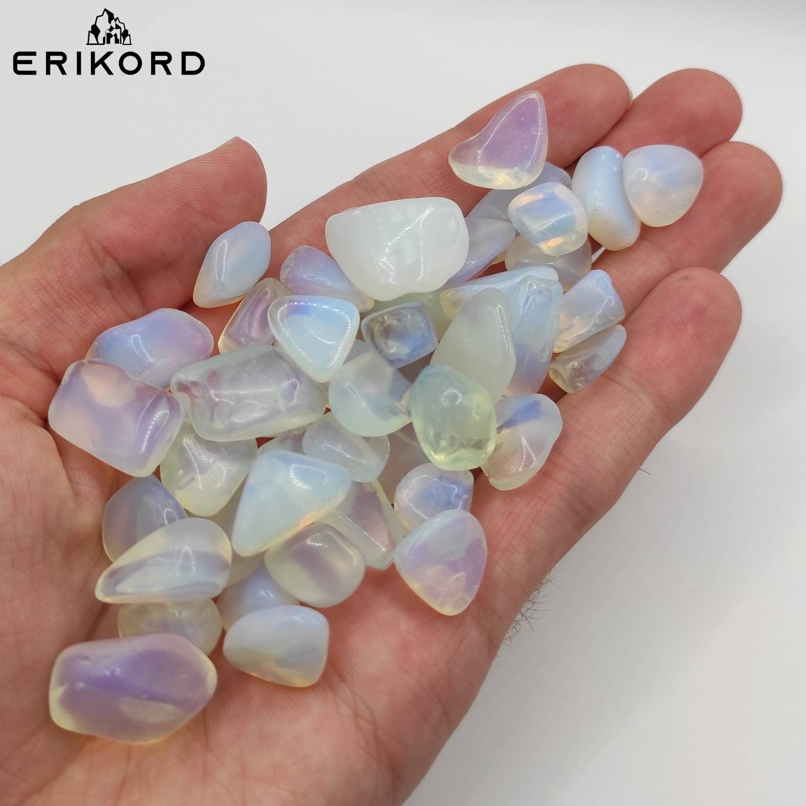 50/100/200g Opalite Gravel Synthetic Opal 8-20mm Tumbled Gravel Polished Gravel Imitation Opal Moonstone Polished Gems White Crystals