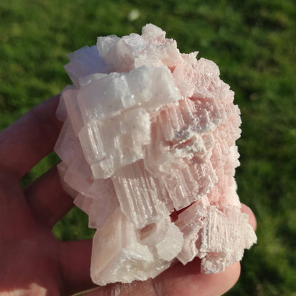 198g Pink Halite Salt Crystal from Searles Lake, Trona California - Natural Pink Salt Crystal Specimen - Rare Halite Salt Minerals - Unique